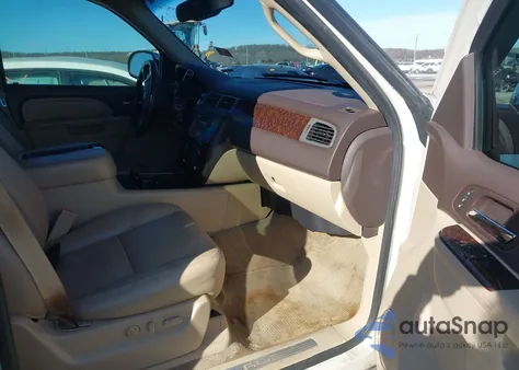 2012 GMC Yukon Xl 1500 Denali из США, поврежденный, VIN 1GKS2MEF4CR189571